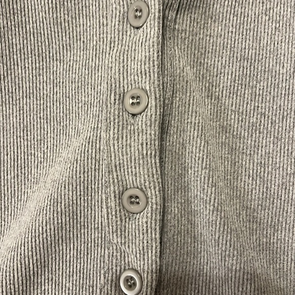 Grey Button Tank - Picture 2 of 4